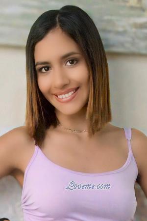 218951 - Valeria Age: 23 - Peru