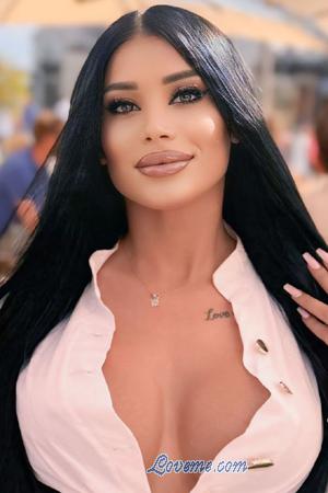 219632 - Georgiana Age: 23 - Romania