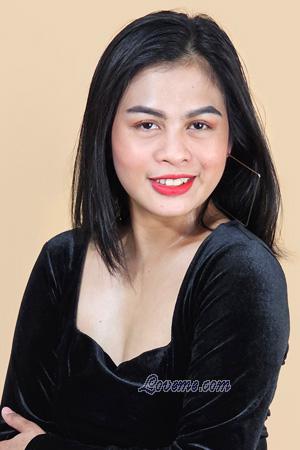 222806 - Marialle Age: 22 - Philippines