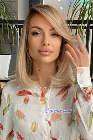 223457 - Yulia Age: 36 - Moldova