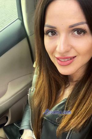 224370 - Irina Age: 39 - Ukraine