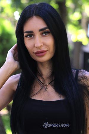 225090 - Iryna Age: 32 - Ukraine